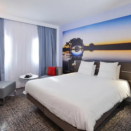 Novotel Centre Compans Caffarelli טולוז