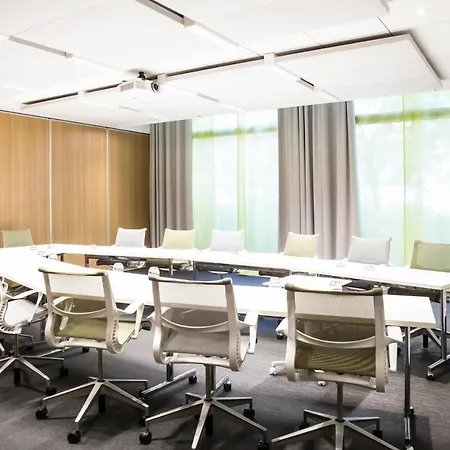 Novotel Centre Compans Caffarelli מלון 4*