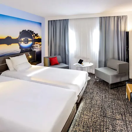 Novotel Centre Compans Caffarelli מלון 4*