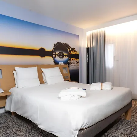 Novotel Centre Compans Caffarelli מלון טולוז