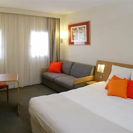 Novotel Centre Compans Caffarelli 4*